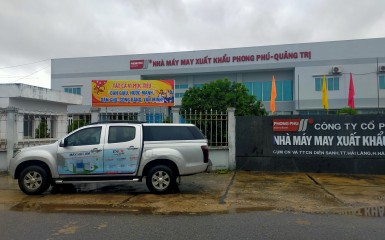 Enco hỗ trợ khách hàng Miền Trung khắc phục hậu quả mưa bão.